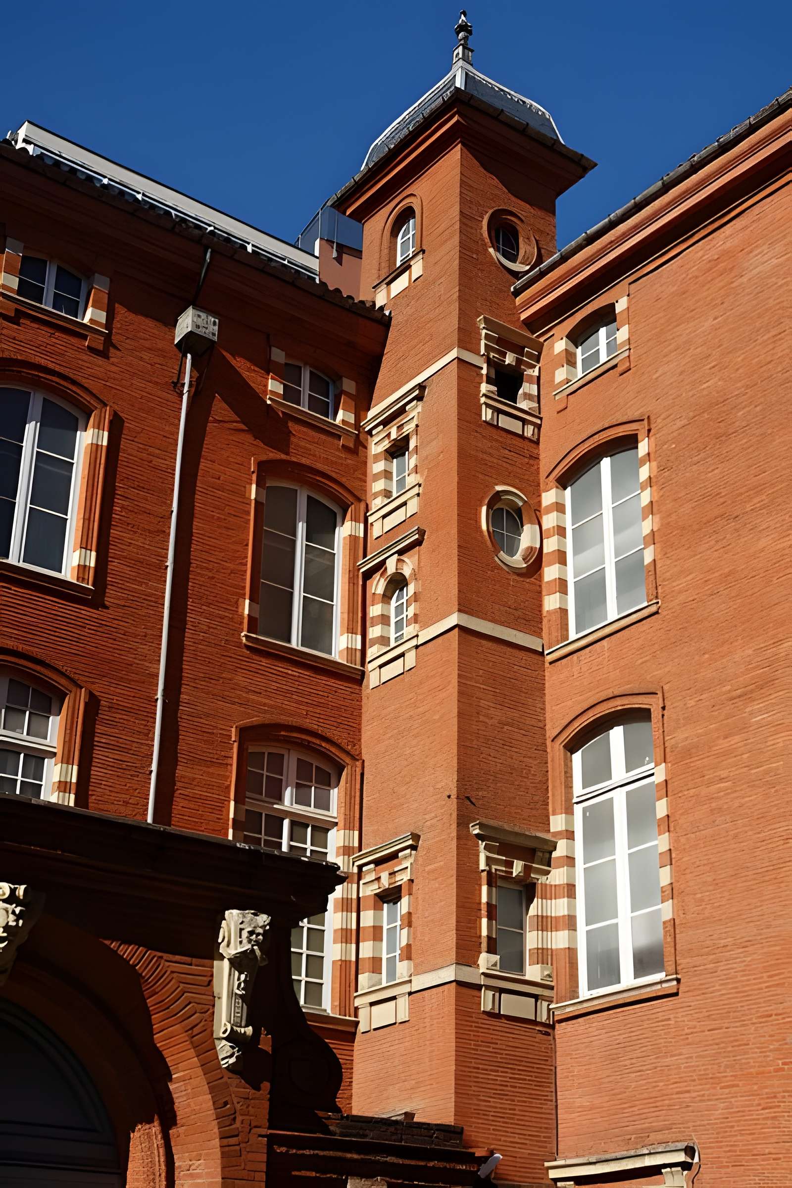 Hôtel Caulet-Resseguier à Toulouse 