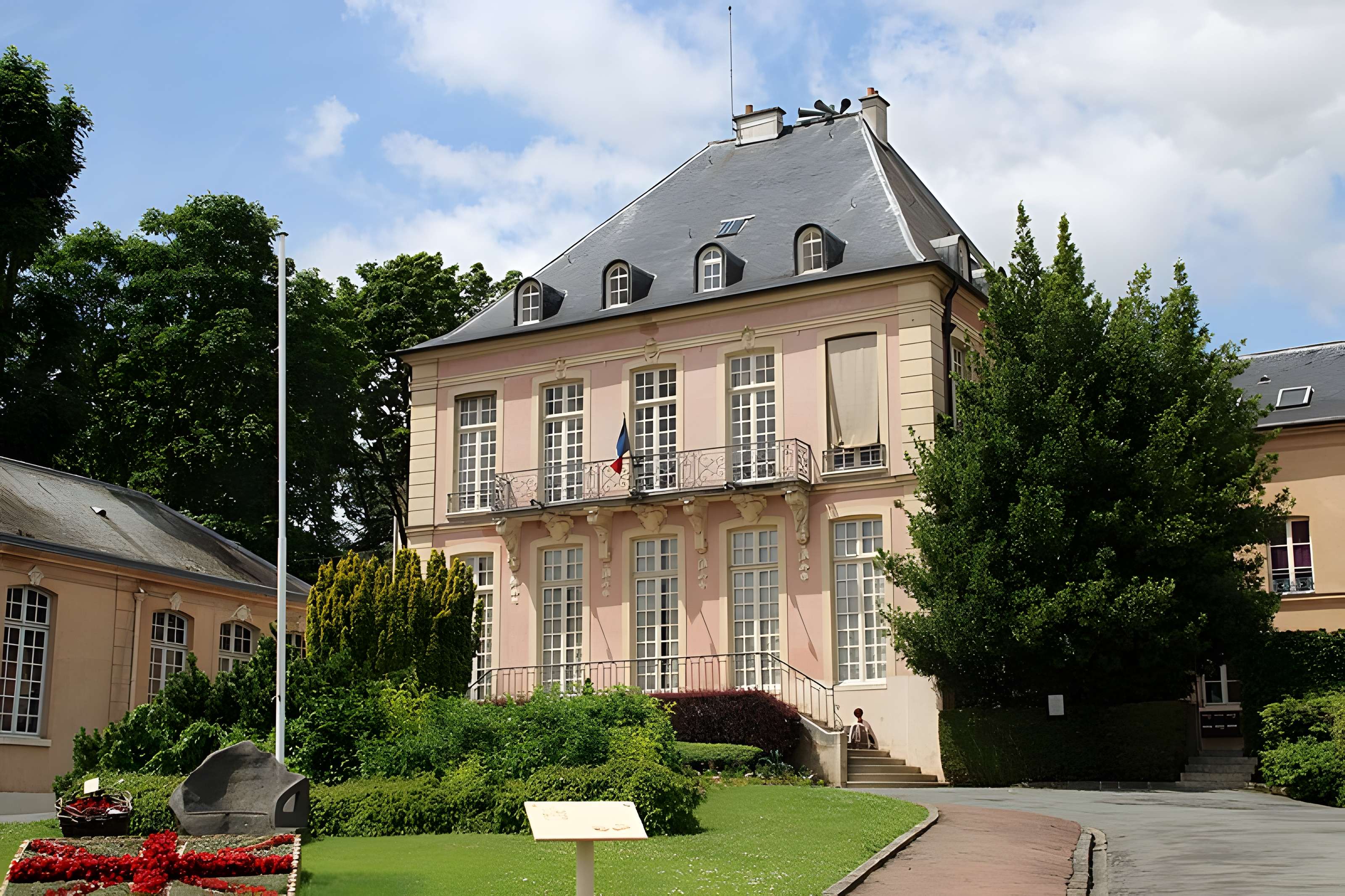 Hôtel Couvray à Marly-le-Roi