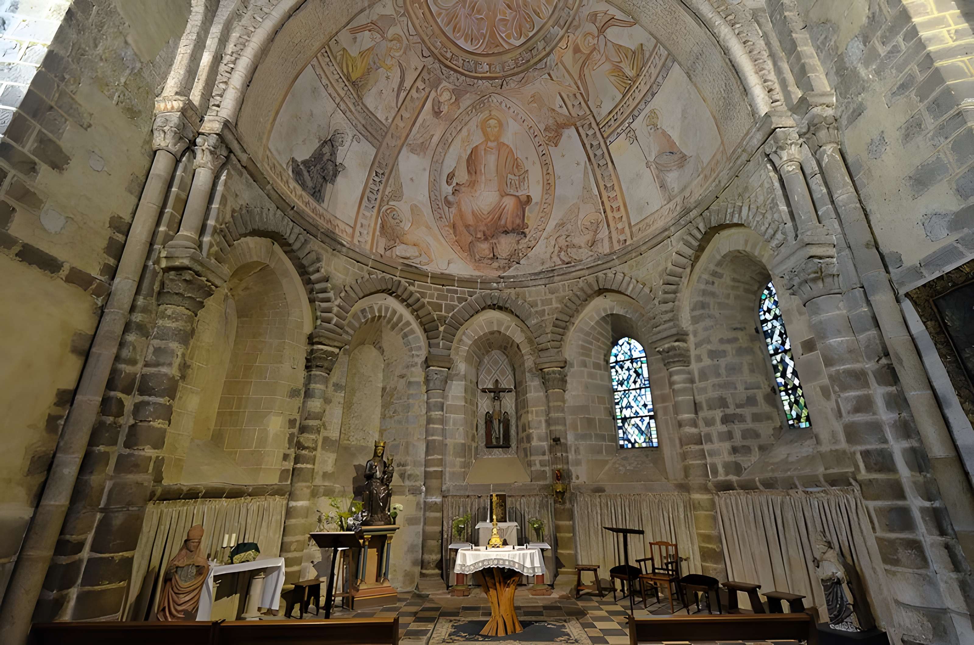 Chapelle Saint-Crépin d'Évron