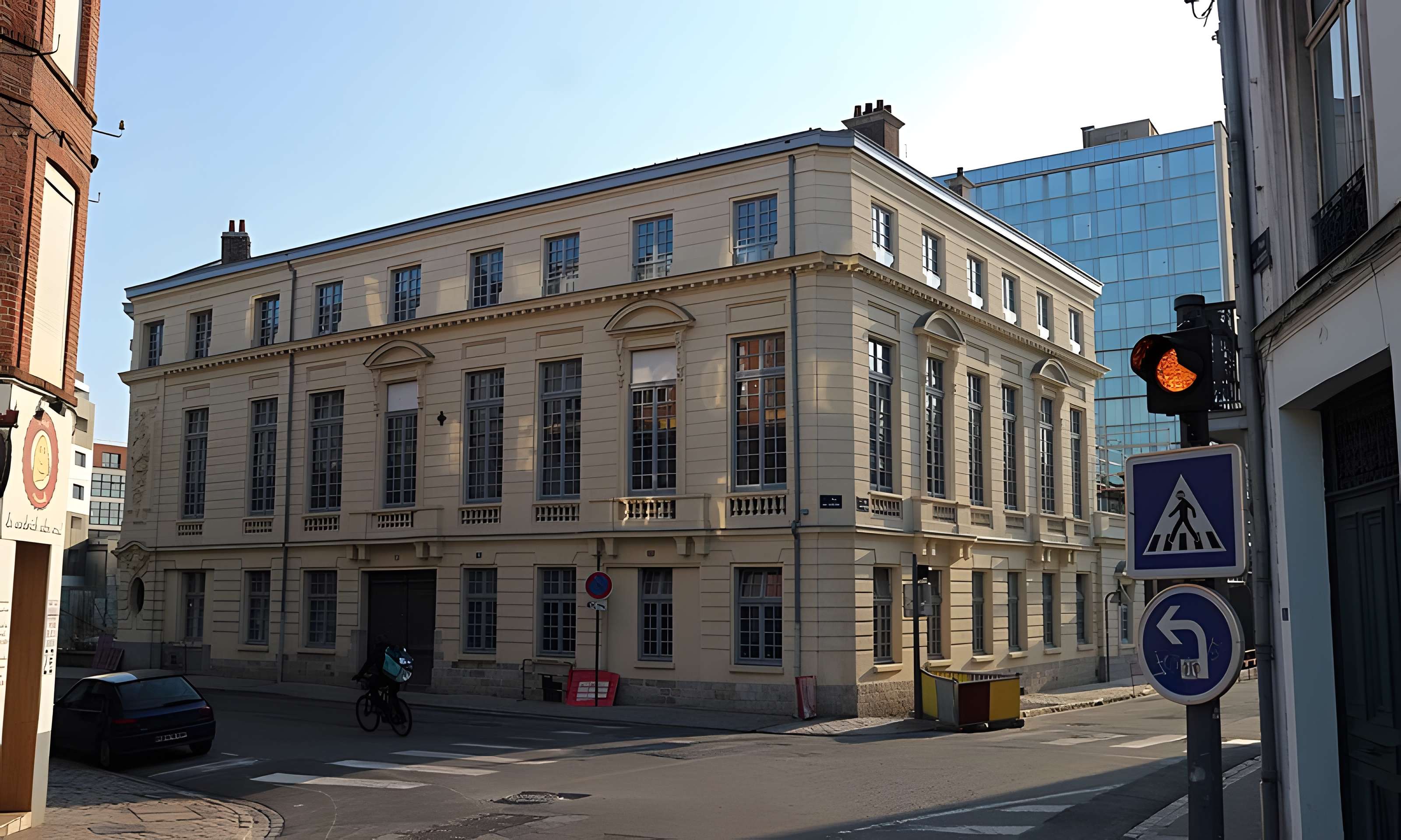 Hôtel d'Avelin (Hôtel du Rectorat)