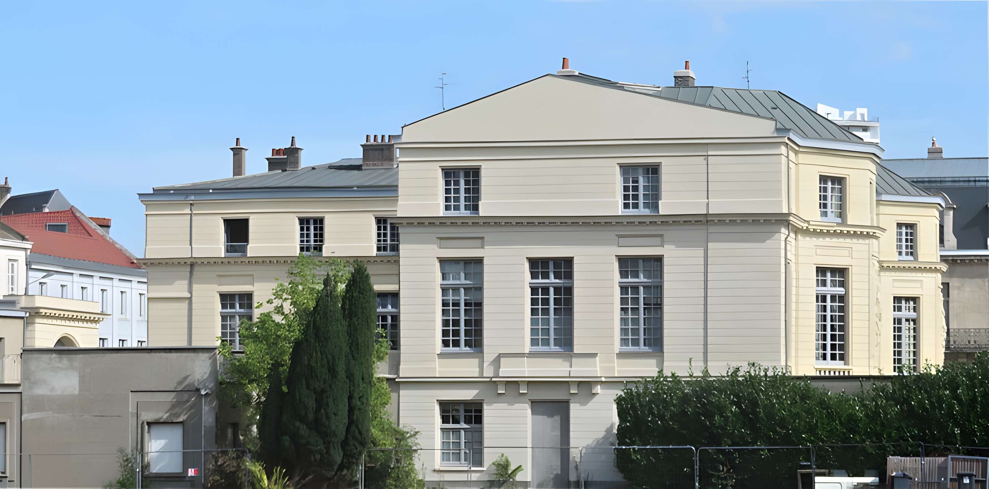 Hôtel d'Avelin (Hôtel du Rectorat)