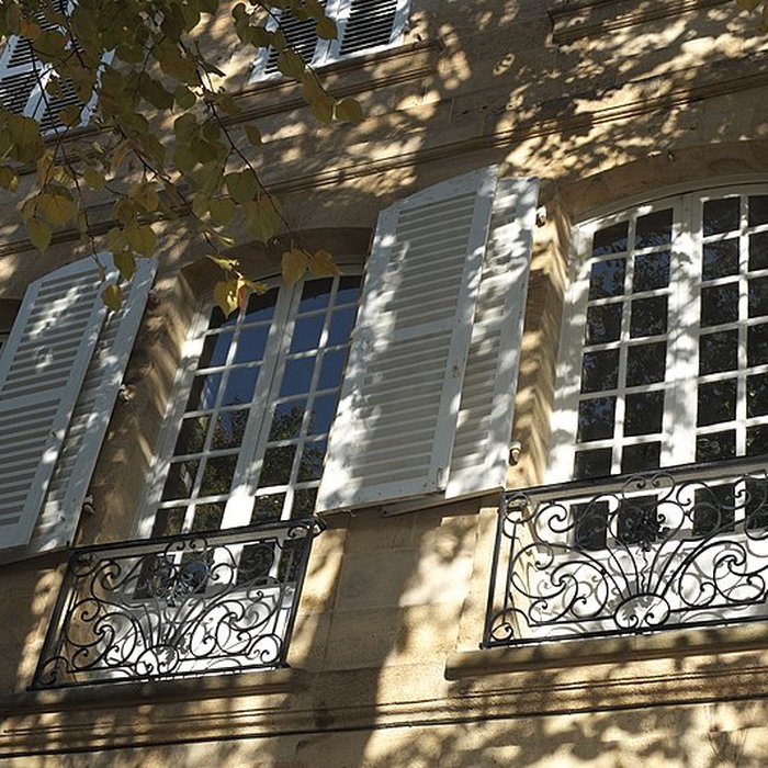 Photo de Hôtel de Ballore à Moulins