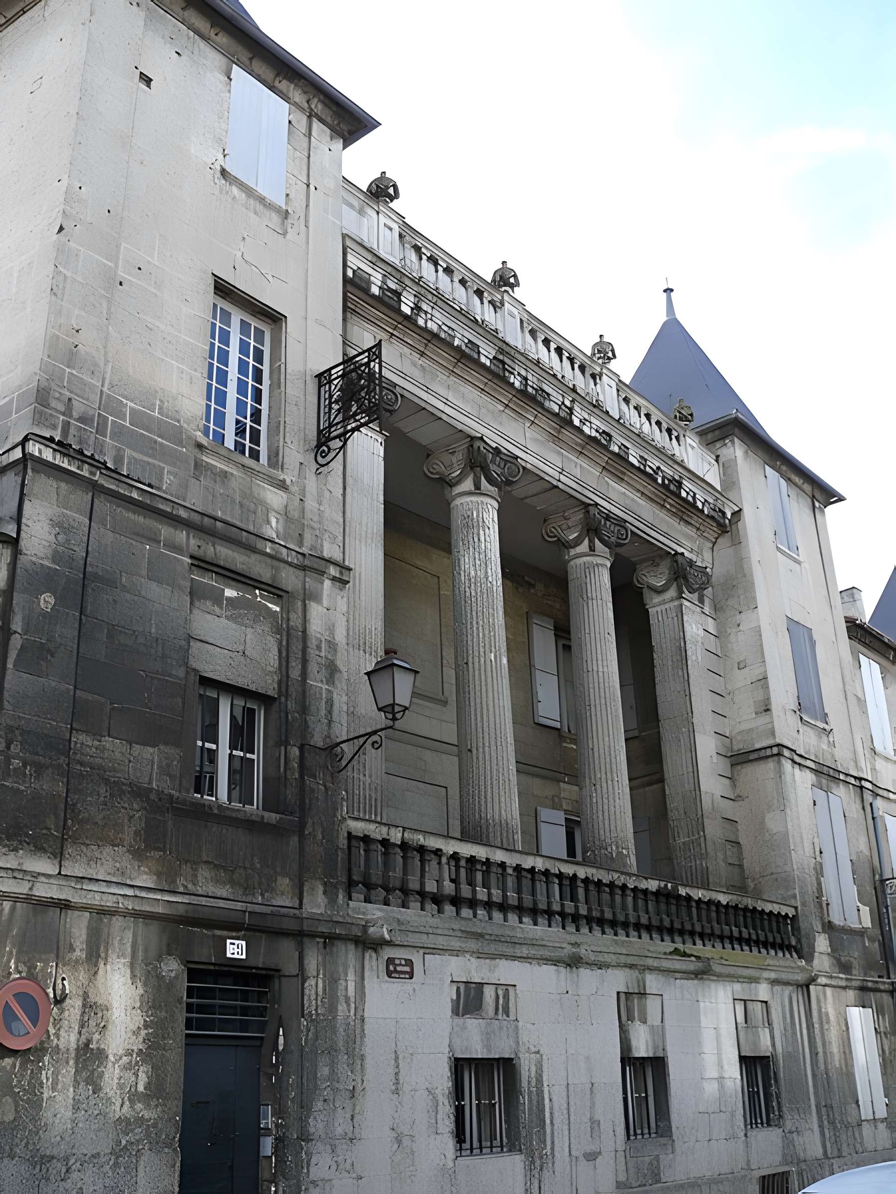 Hôtel de Bardine à Angoulême
