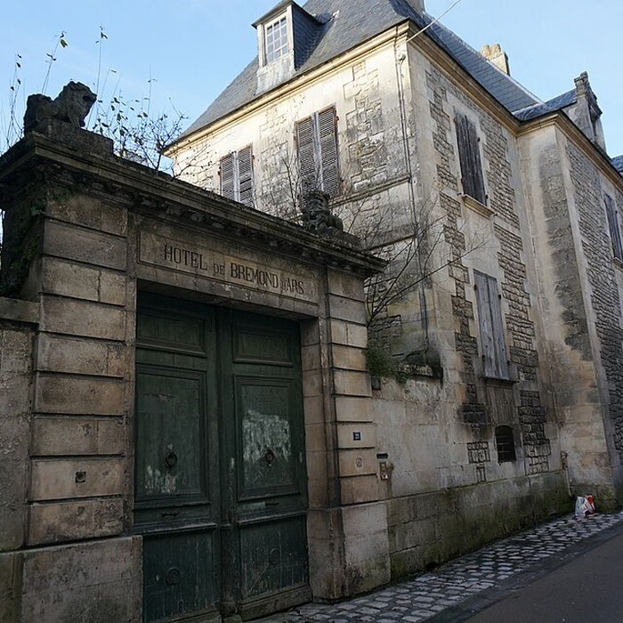 Photo de Hôtel de Brémond dArs à Saintes