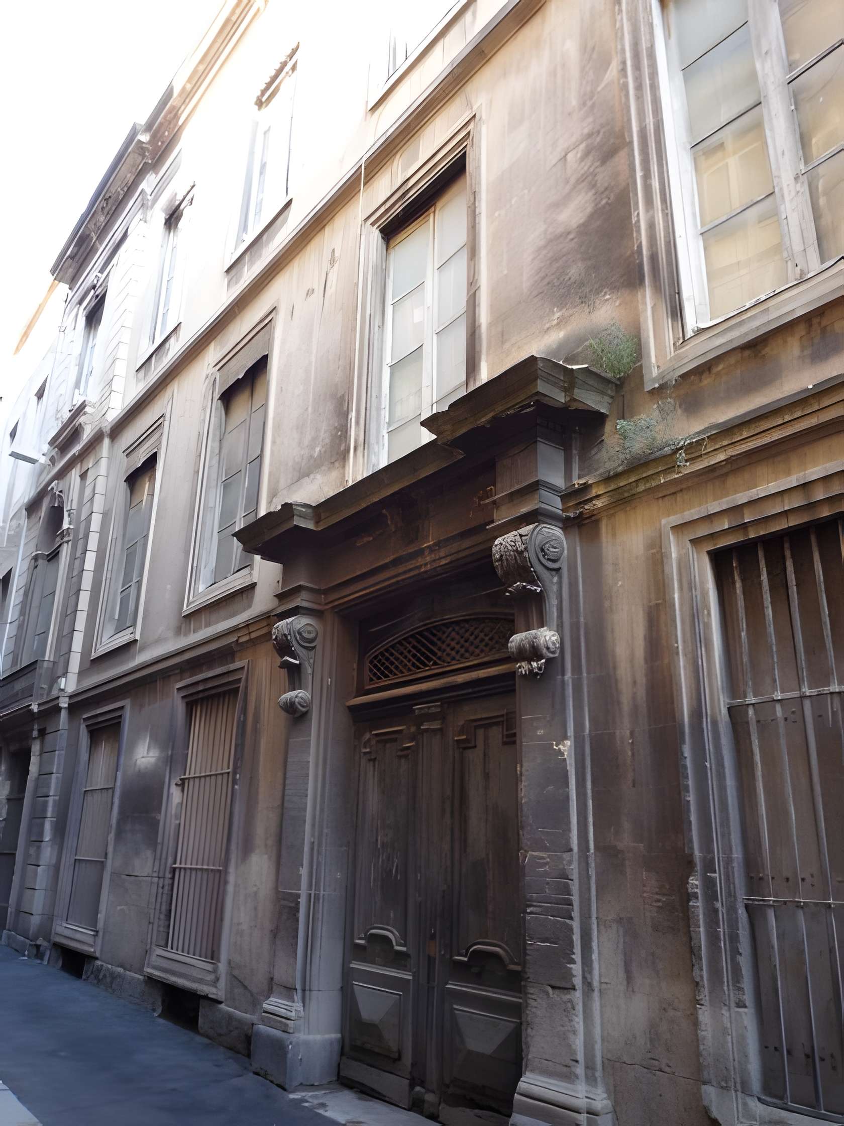 Hôtel de Brueys à Nîmes 