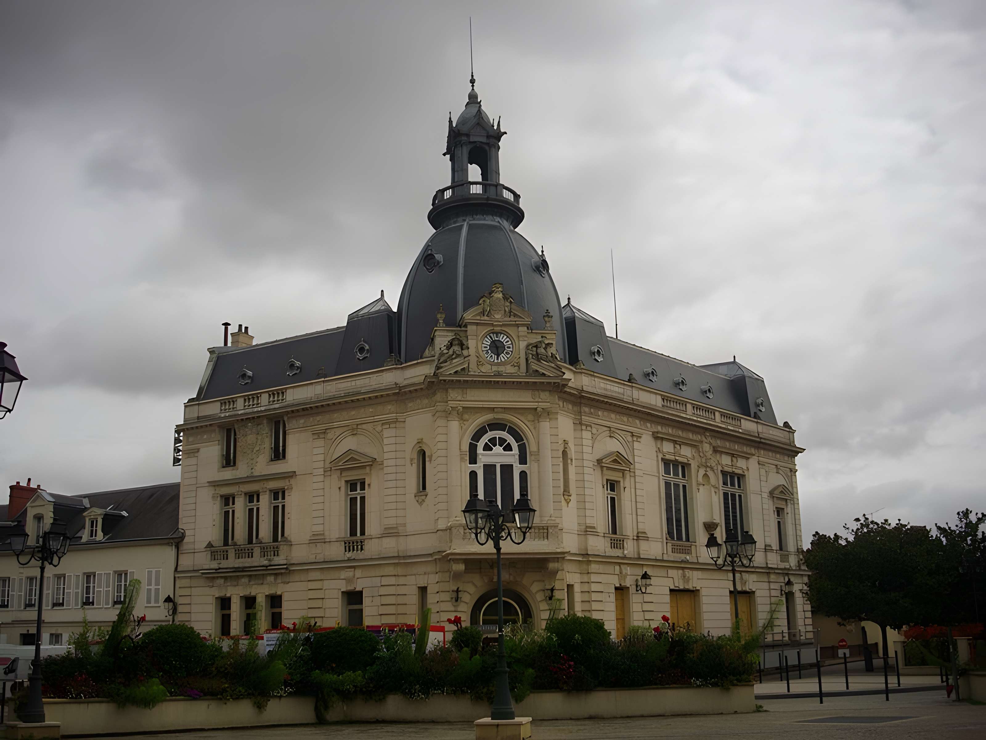 Hôtel de caisse d'épargne de Dreux