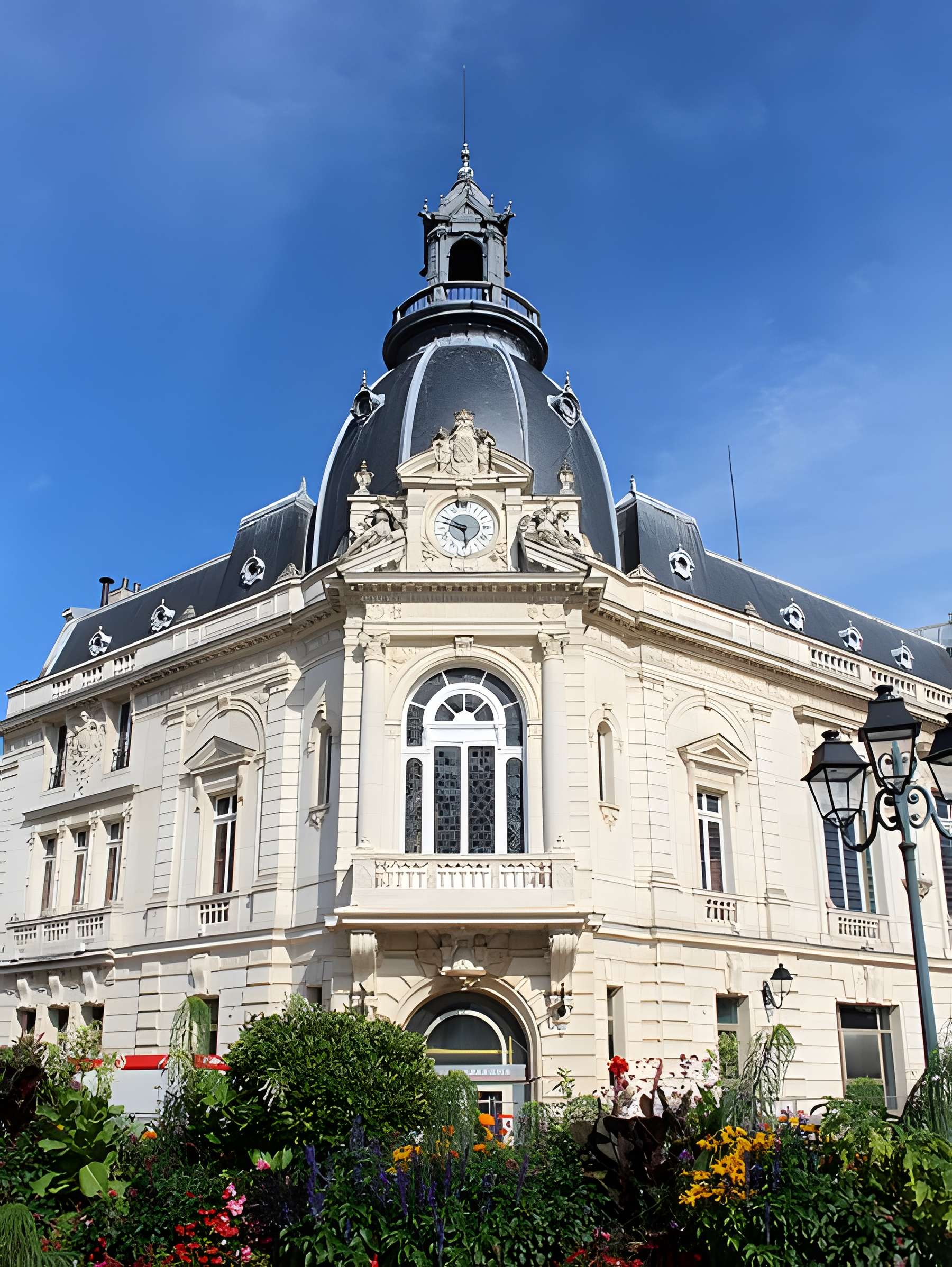 Hôtel de caisse d'épargne de Dreux