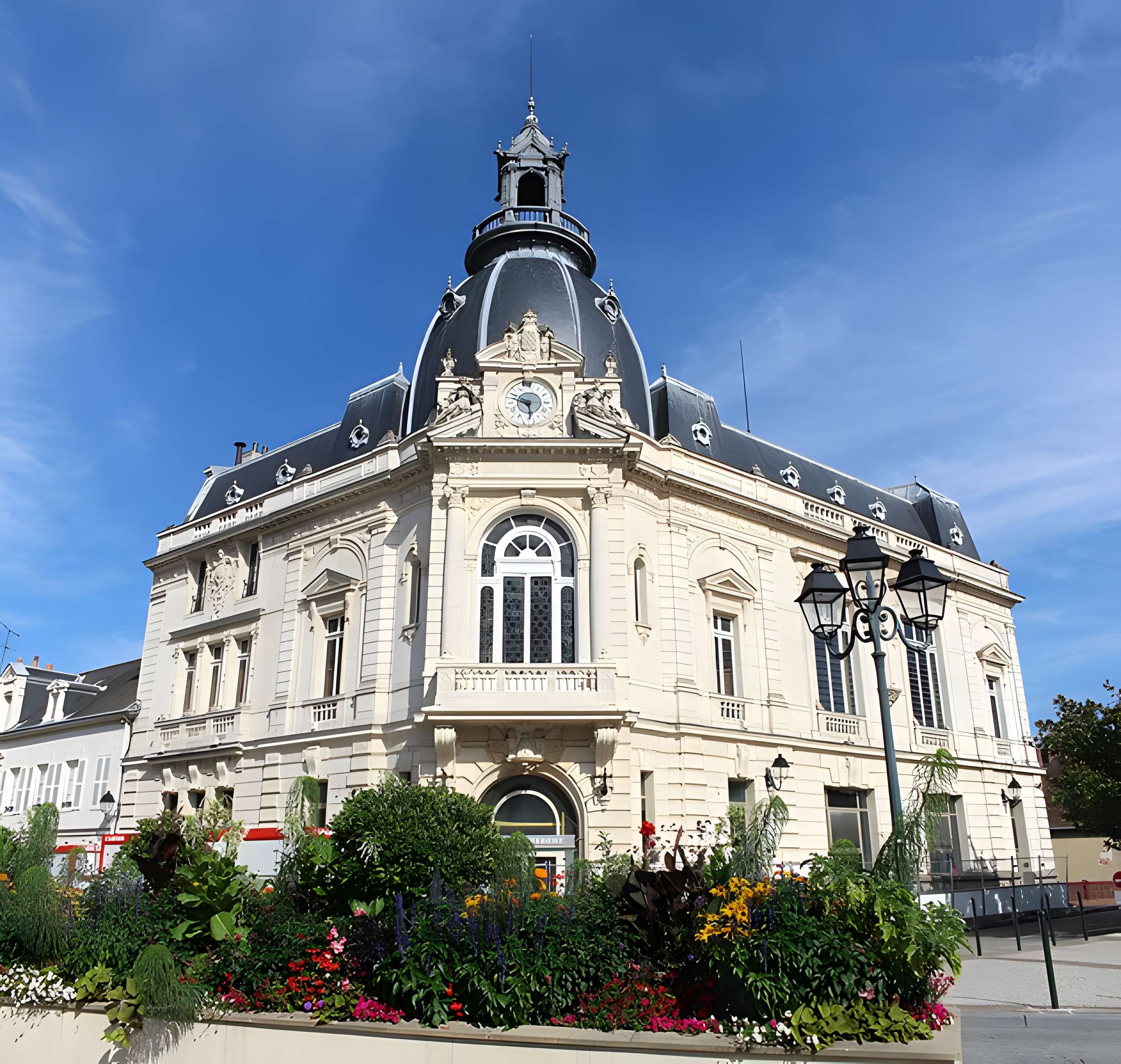 Hôtel de caisse d'épargne de Dreux