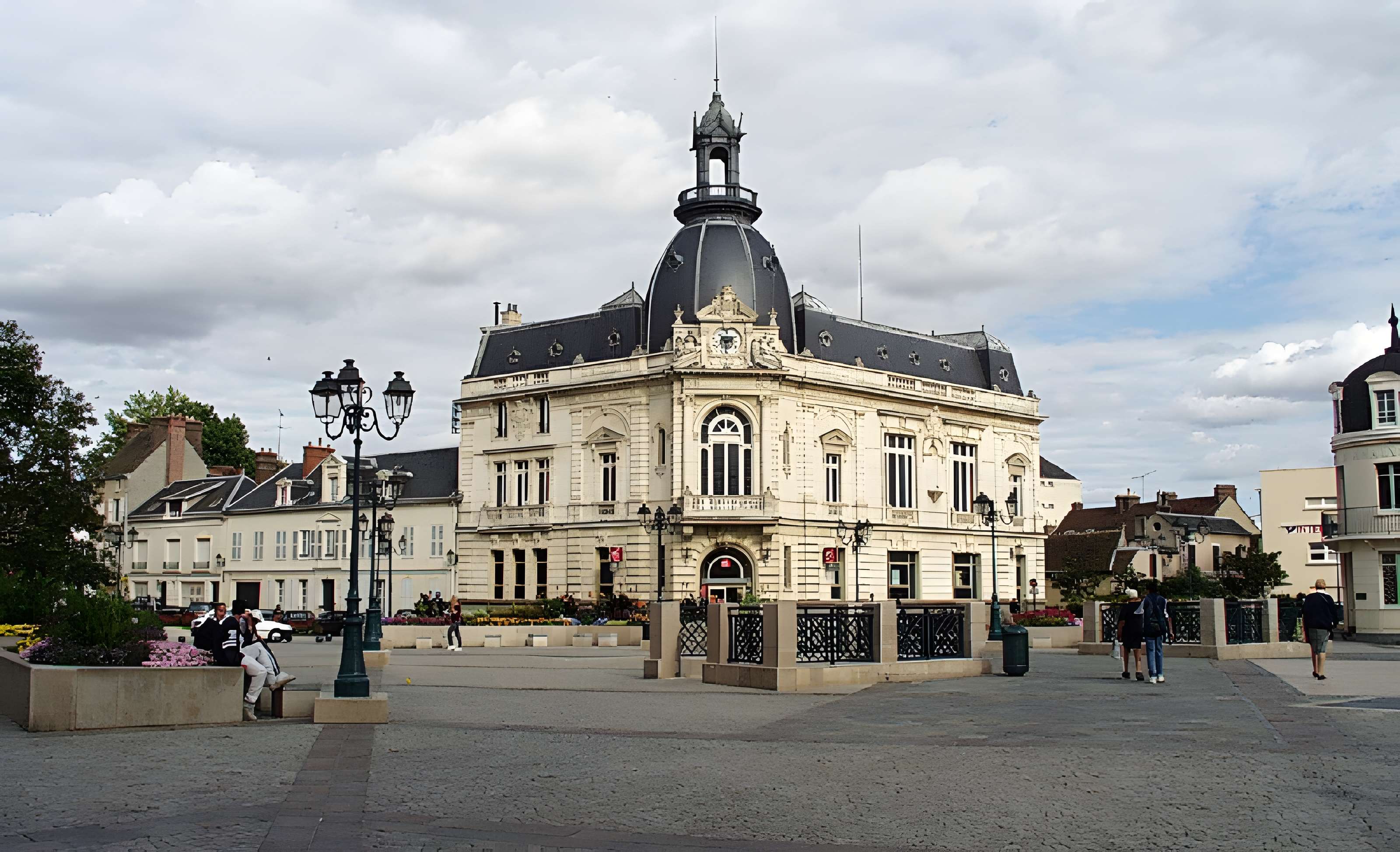 Hôtel de caisse d'épargne de Dreux