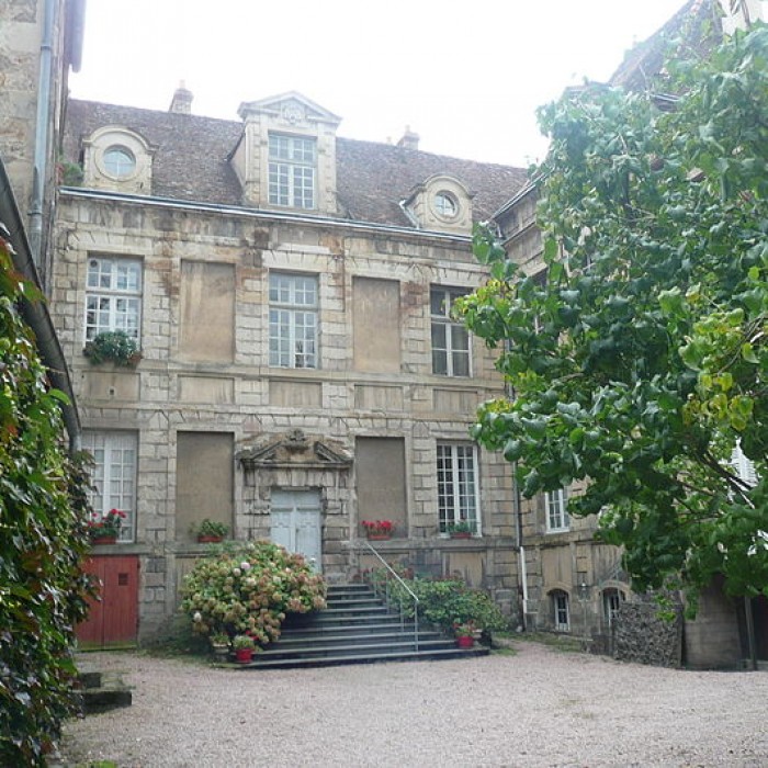 Photo de Hôtel de Chevannes à Autun