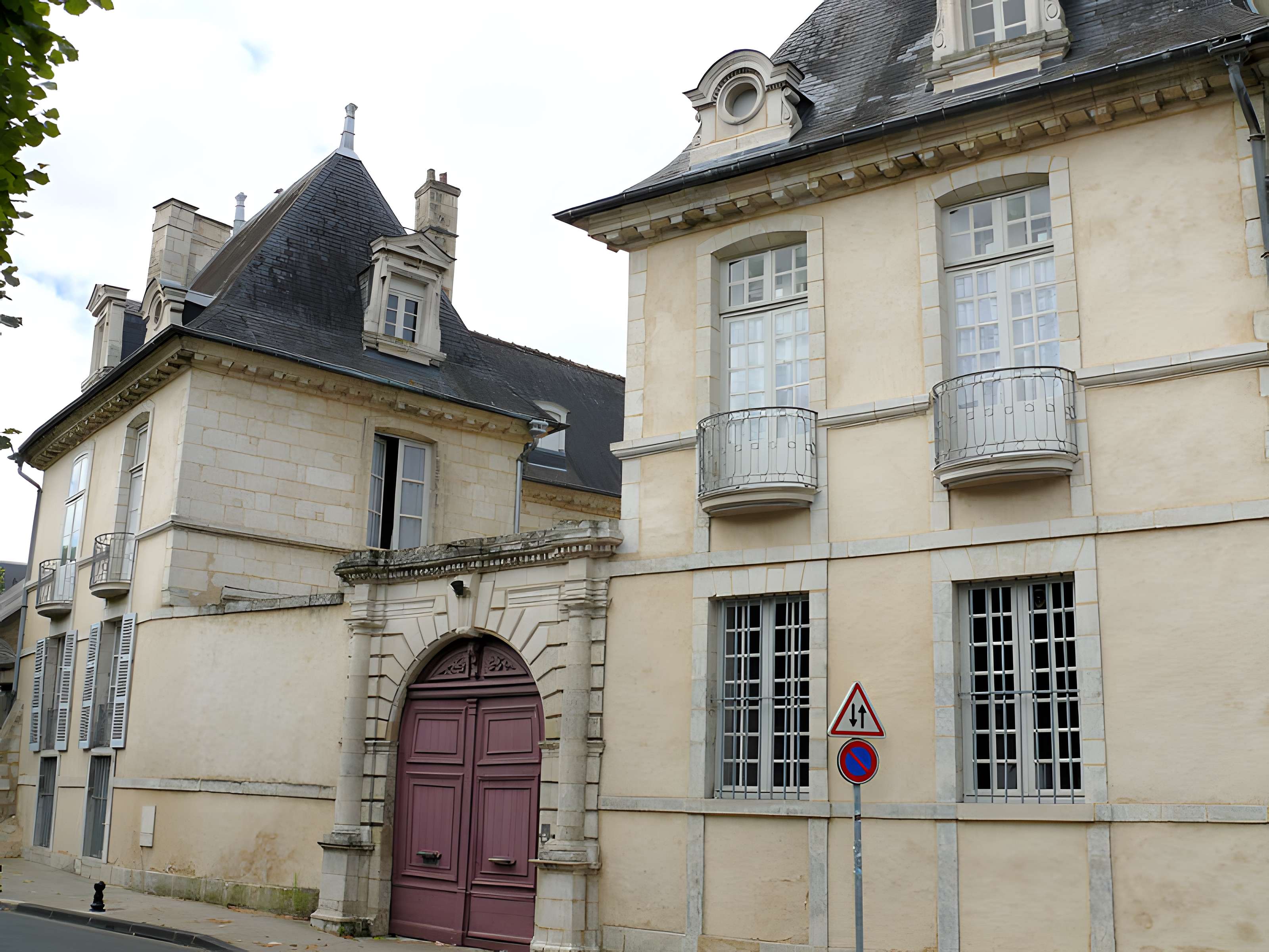 Hôtel de Chouys à Bourges