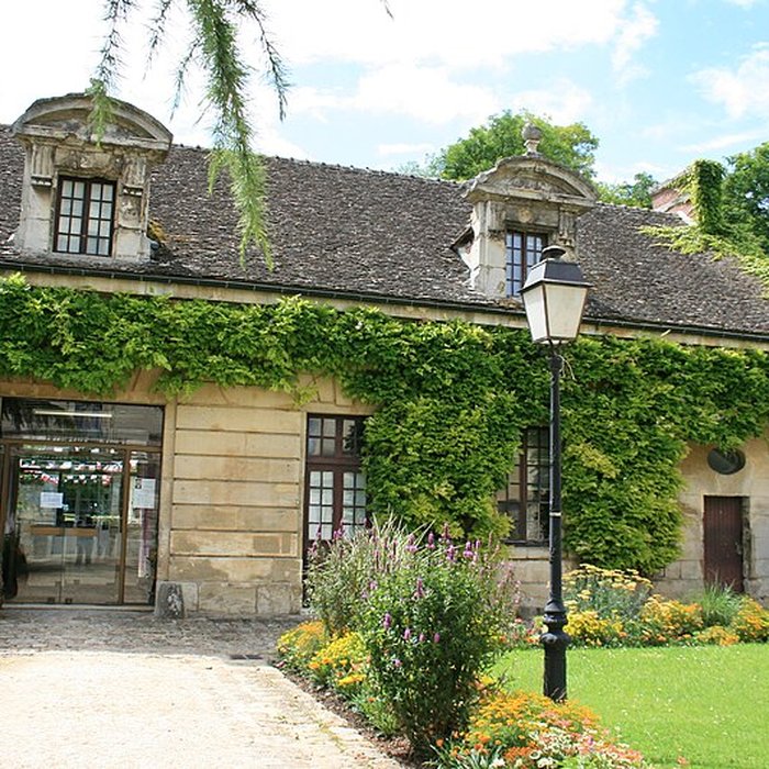 Photo de Hôtel de Crosne à Magny-en-Vexin