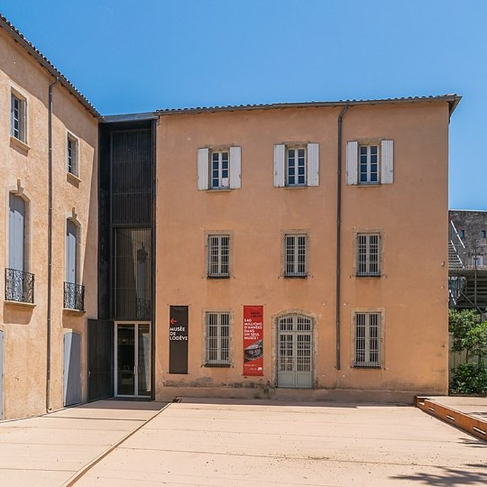 Photo de Hôtel de Fleury à Lodève