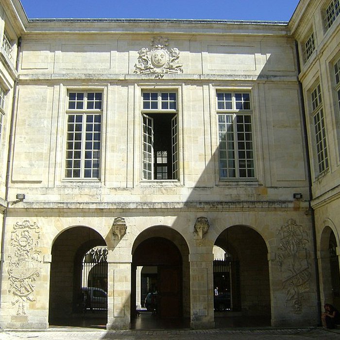 Photo de Hôtel de la Bourse de La Rochelle