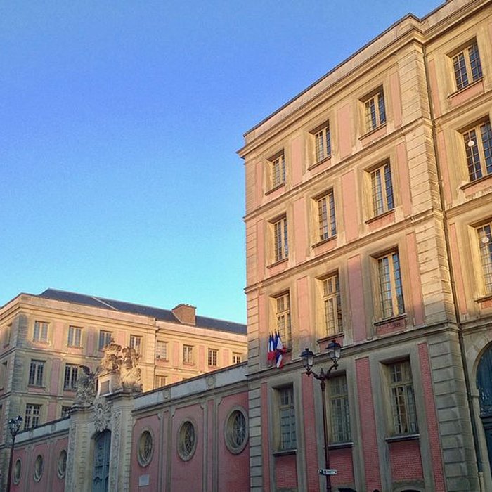 Photo de Hôtel de la Guerre à Versailles