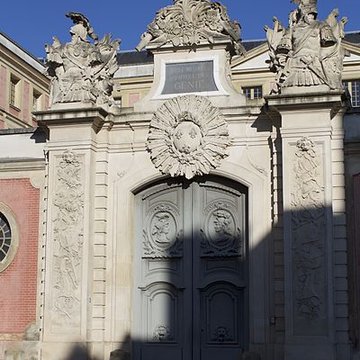 Hôtel de la Guerre à Versailles