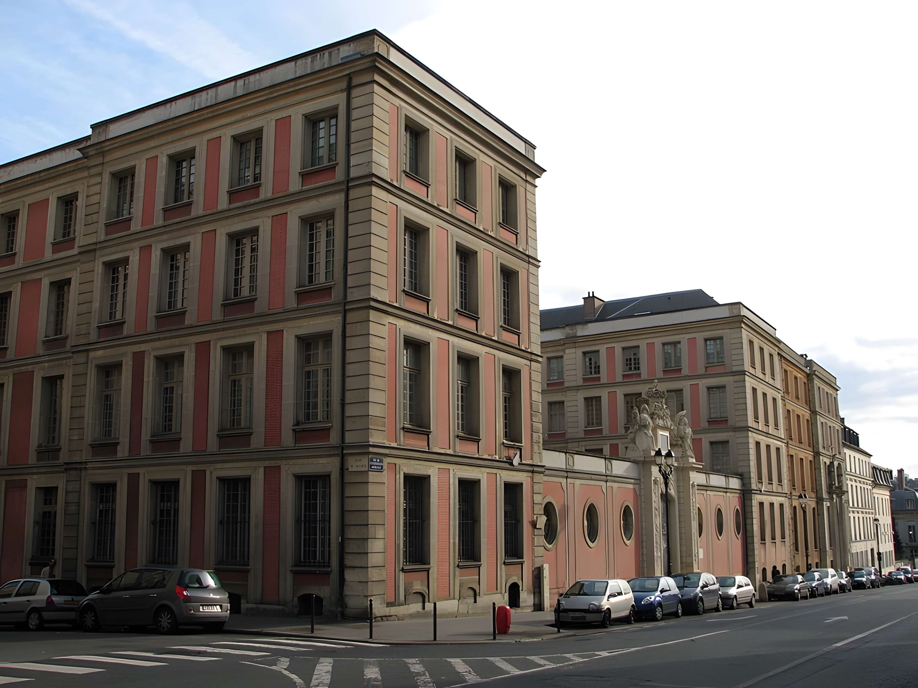 Hôtel de la Guerre à Versailles 