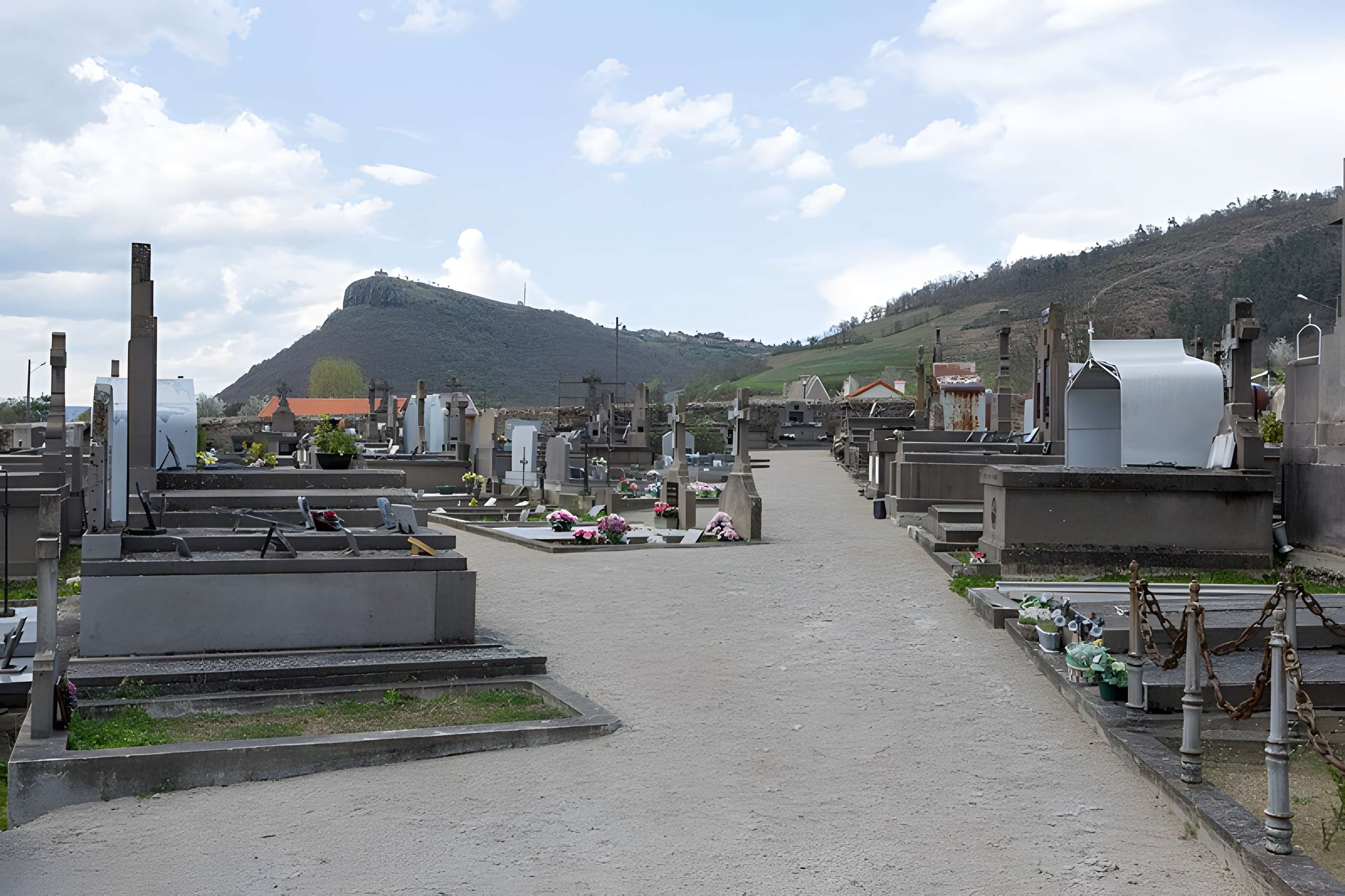 Chapelle Sainte-Madeleine de Chalet de Massiac