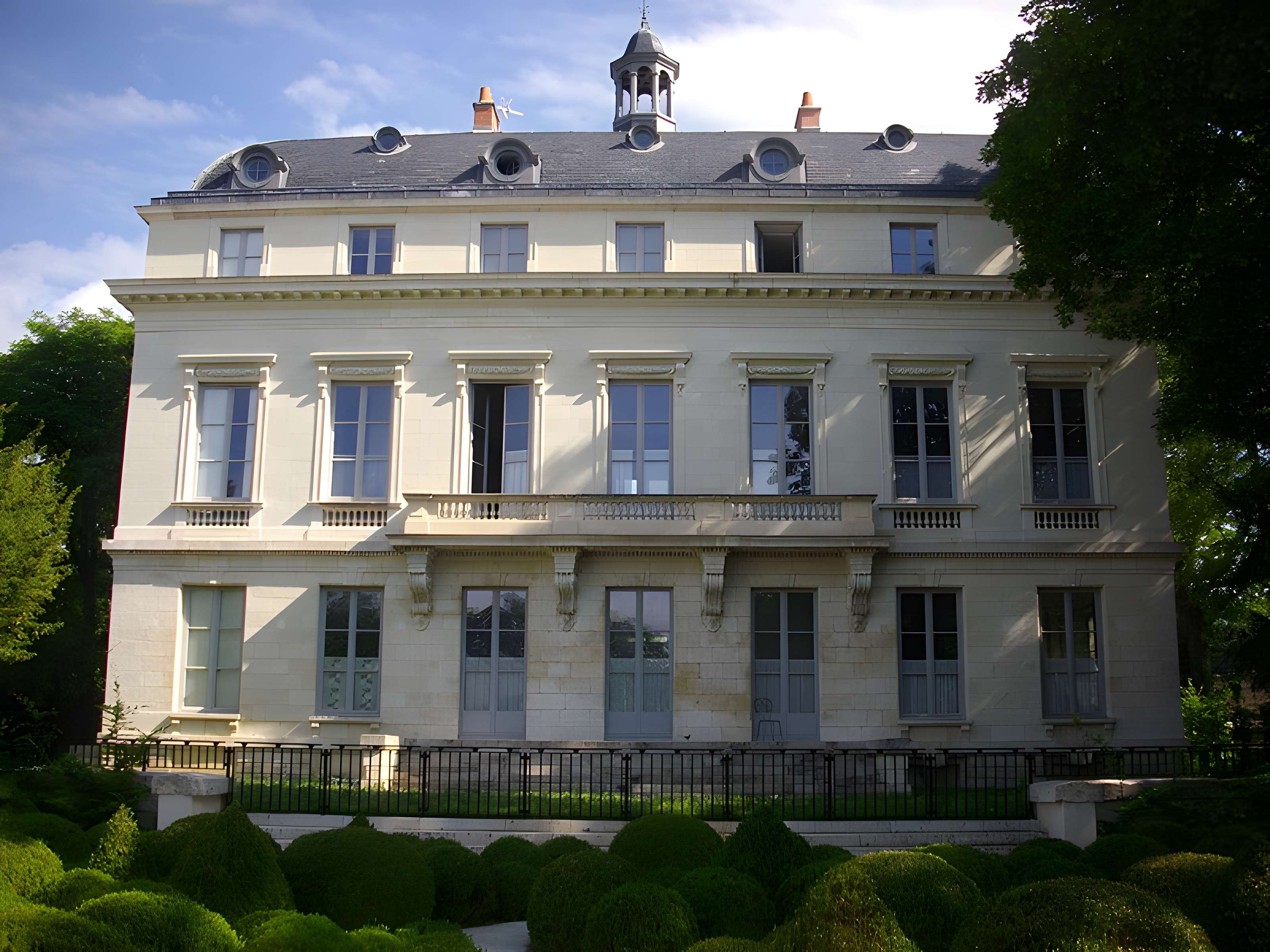 Hôtel de la Motte-Sanguin à Orléans