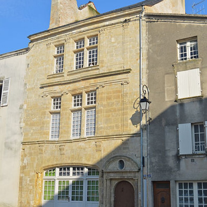 Photo de Hôtel de la Pérate à Fontenay-le-Comte