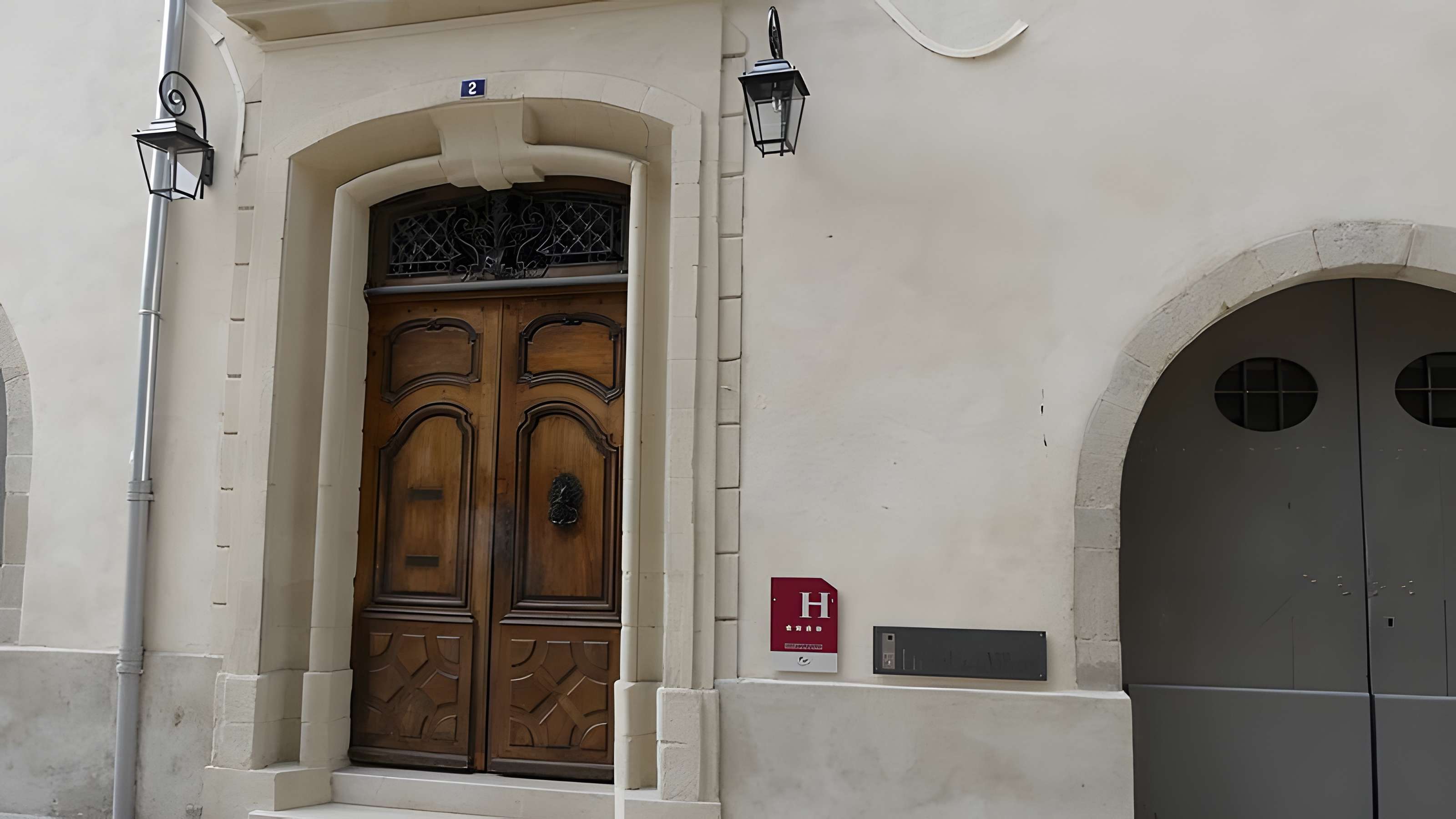 Hôtel de la Villeon à Tournon-sur-Rhône 