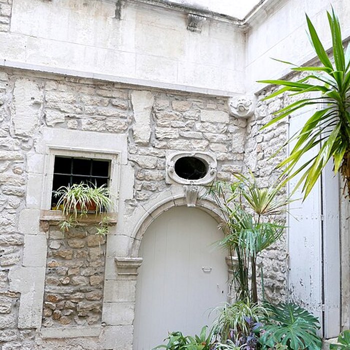 Photo de Hôtel de lAcadémie à Nîmes