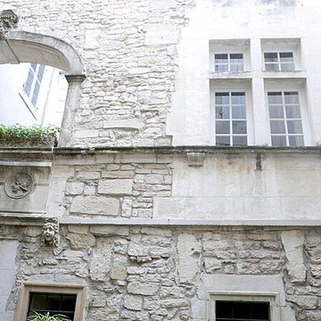 Hôtel de lAcadémie à Nîmes