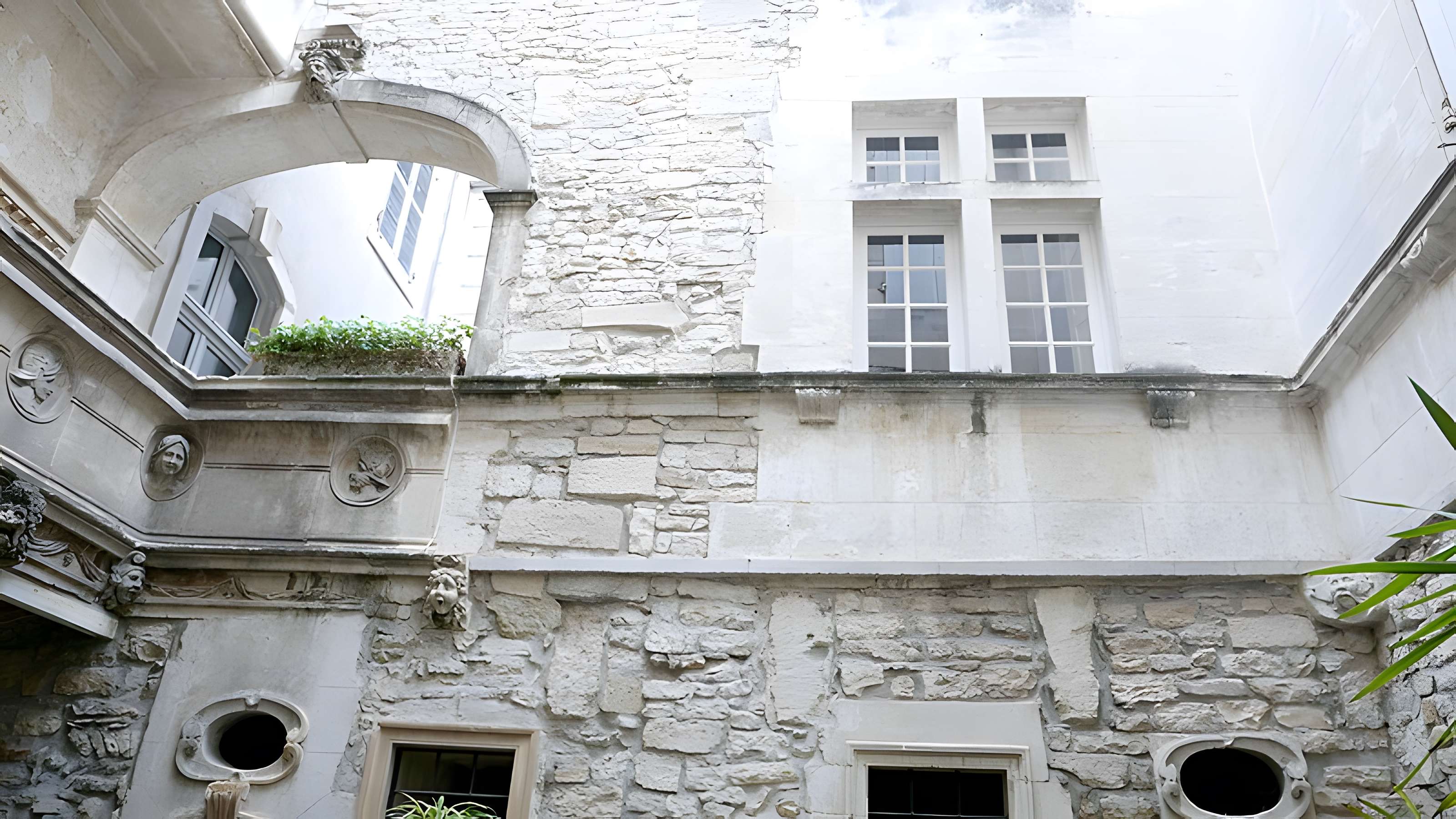 Hôtel de l'Académie à Nîmes