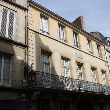 hotel de madame de maintenon a saint germain en laye