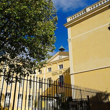 Hôtel de Melat à Saint-Symphorien-dOzon