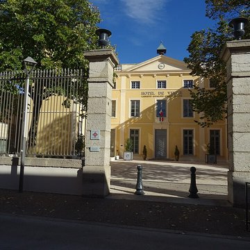 Hôtel de Melat à Saint-Symphorien-dOzon