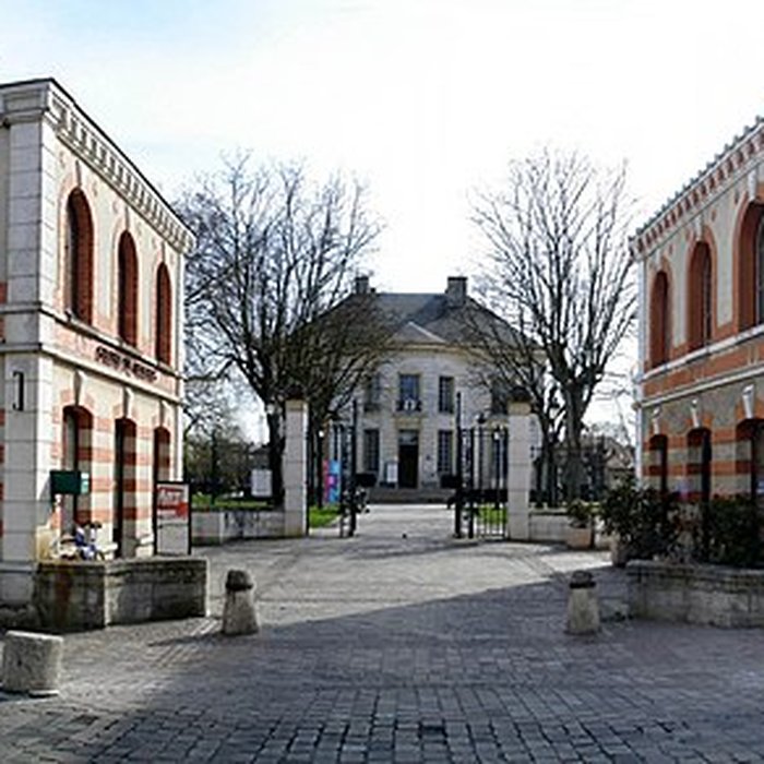 Photo de Hôtel de Mézières à Eaubonne