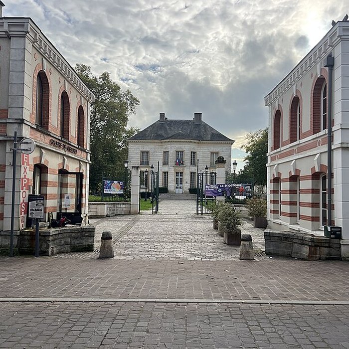 Photo de Hôtel de Mézières à Eaubonne