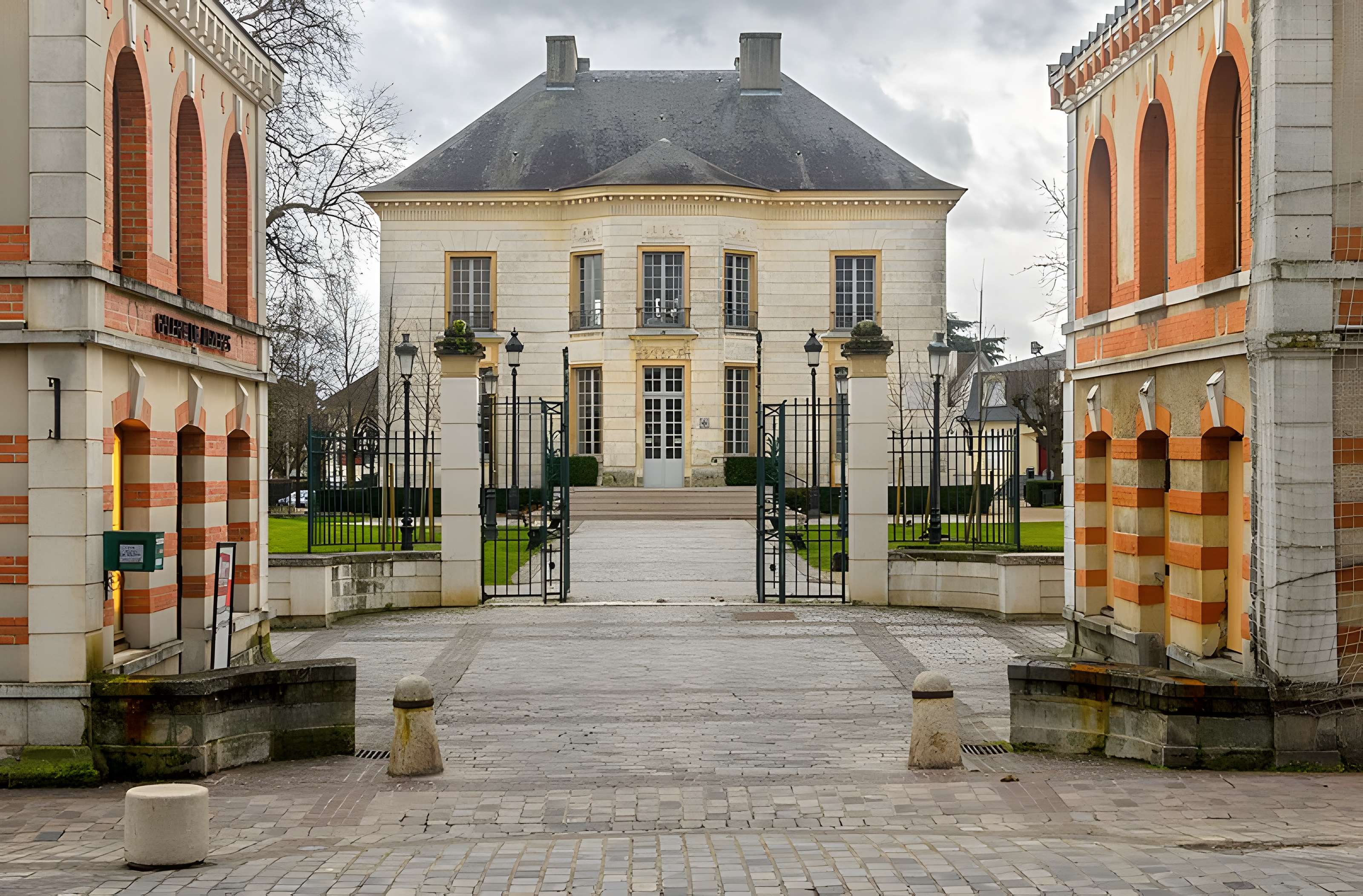 Hôtel de Mézières à Eaubonne