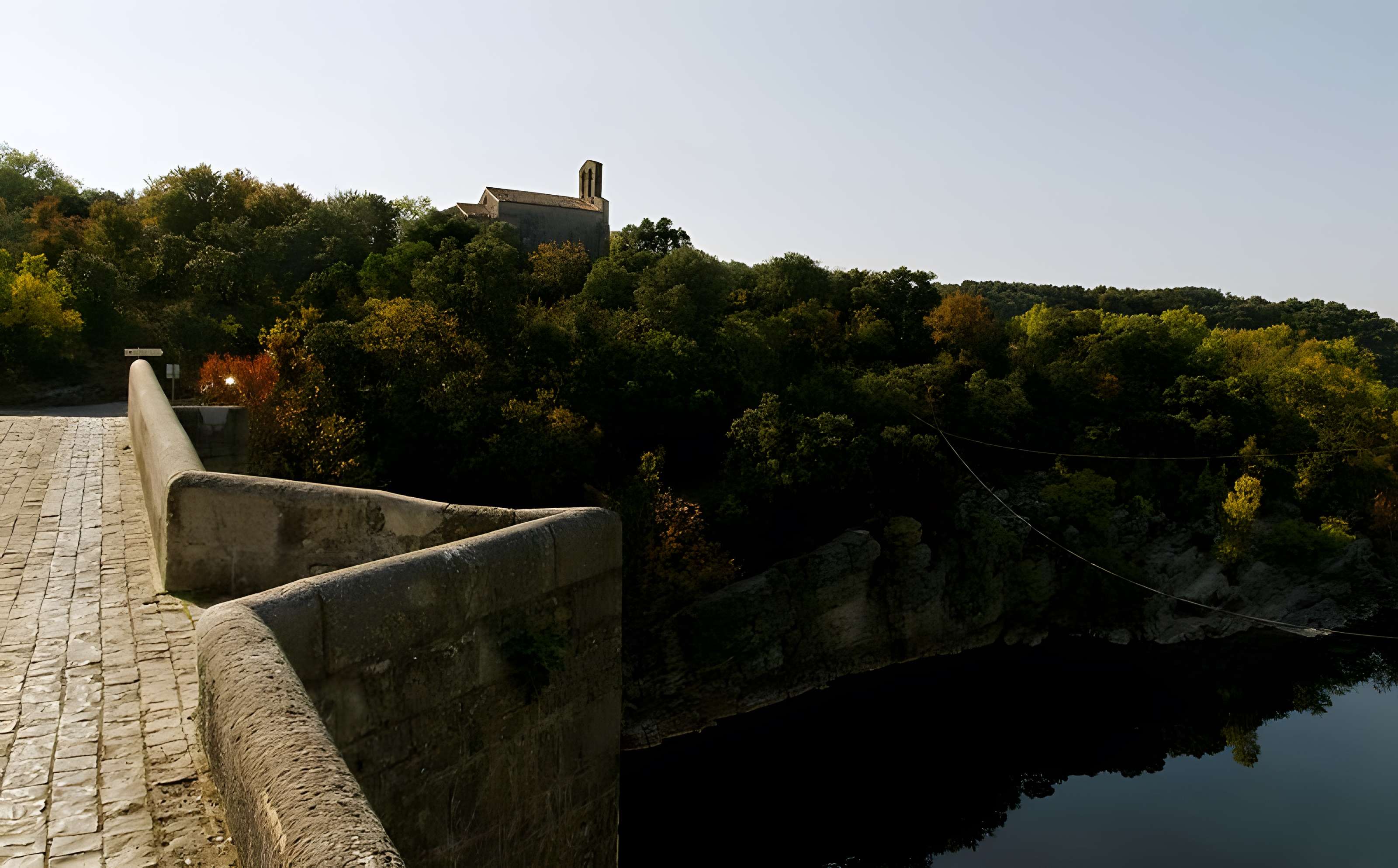 Chapelle Saint-Étienne d'Issensac de Brissac
