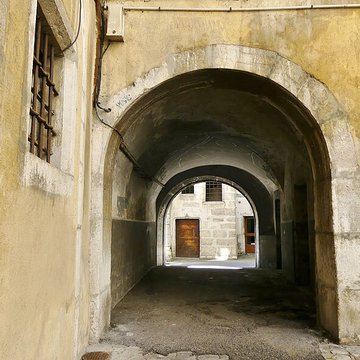 hotel de montjoie a chambery