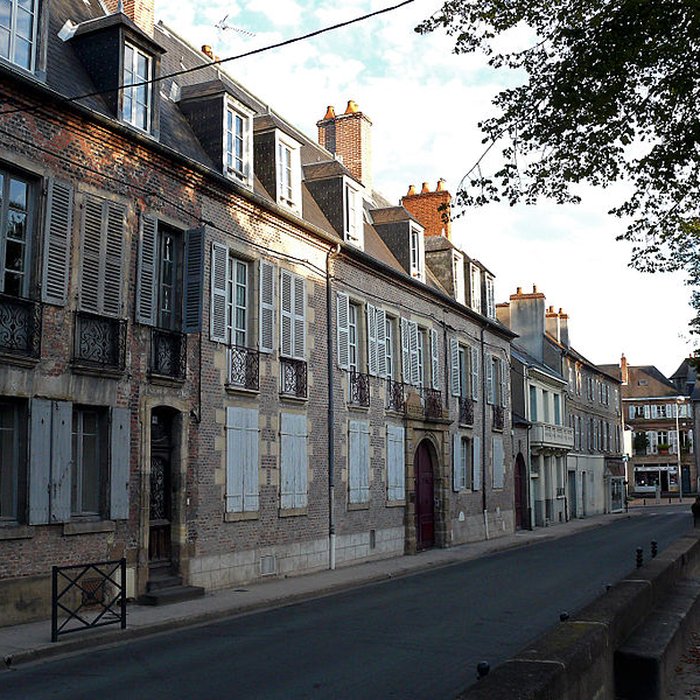 Photo de Hôtel de Montlaur à Moulins