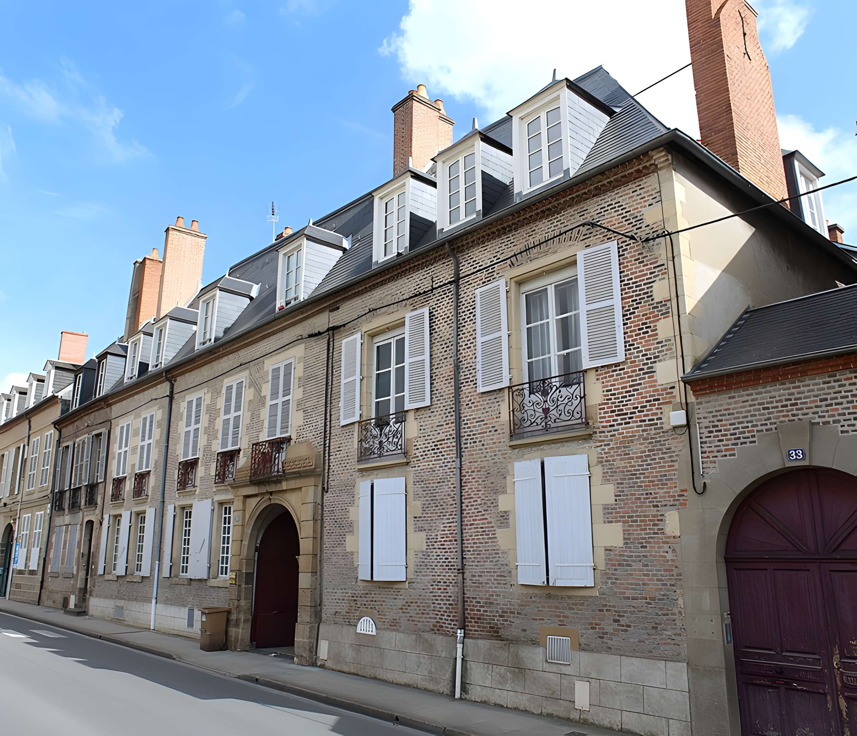 Hôtel de Montlaur à Moulins