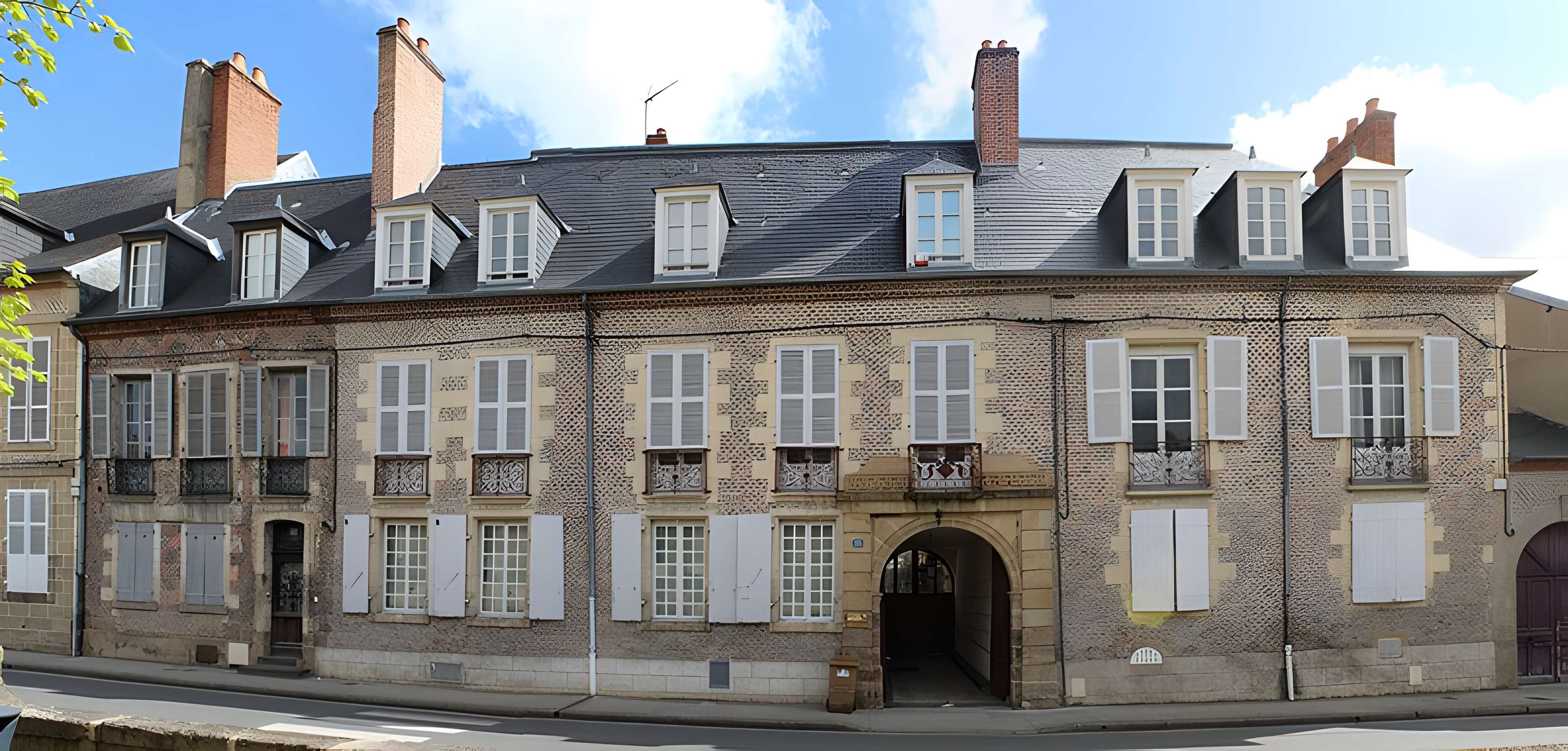 Hôtel de Montlaur à Moulins