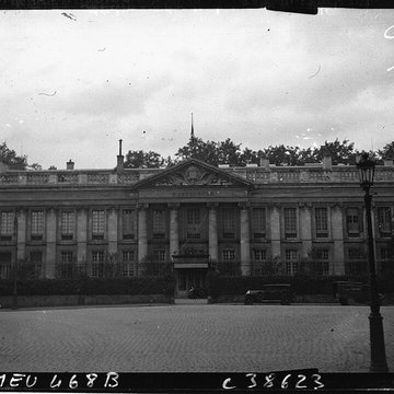 Hôtel de préfecture à Nantes