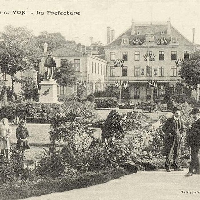 Photo de Hôtel de préfecture à La Roche-sur-Yon