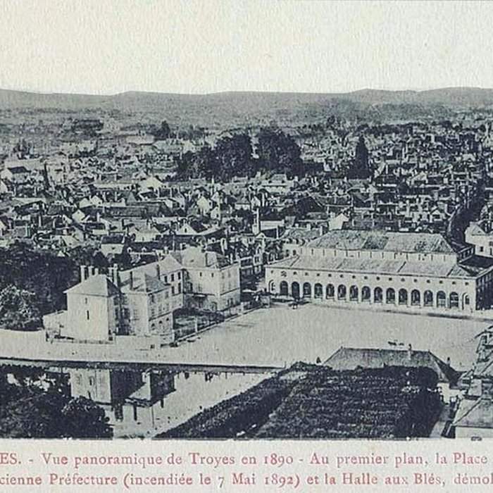Photo de Hôtel de préfecture de lAube à Troyes