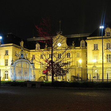 Hôtel de préfecture de lAube à Troyes