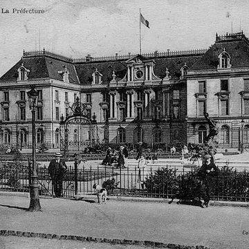 Hôtel de préfecture de lAube à Troyes