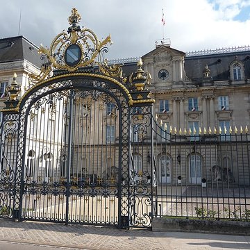 Hôtel de préfecture de lAube à Troyes