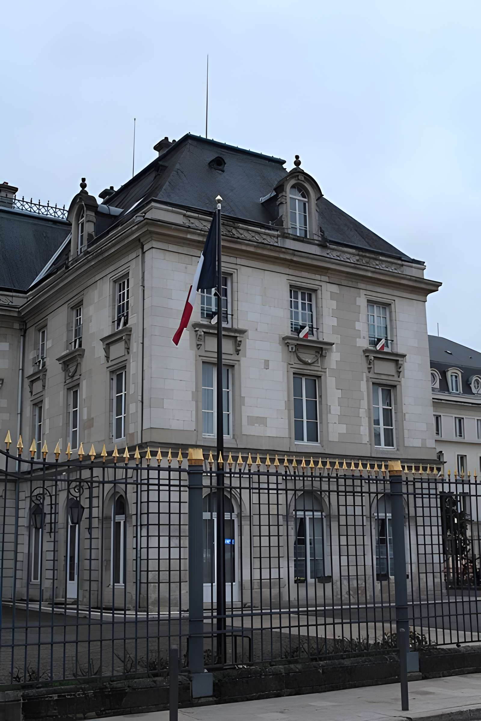Hôtel de préfecture de l'Aube à Troyes