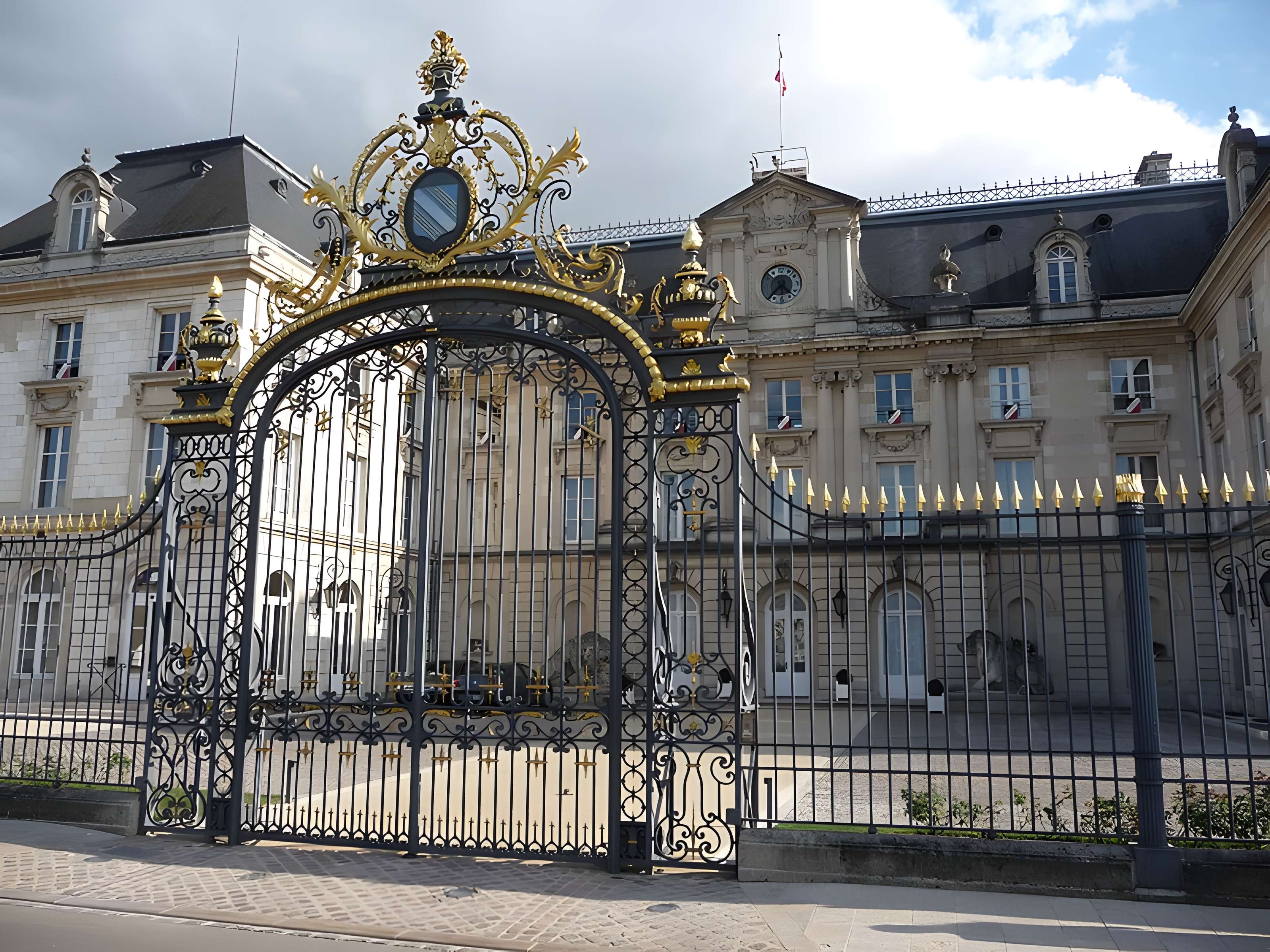 Hôtel de préfecture de l'Aube à Troyes