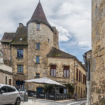 hotel de puymule a saint cere