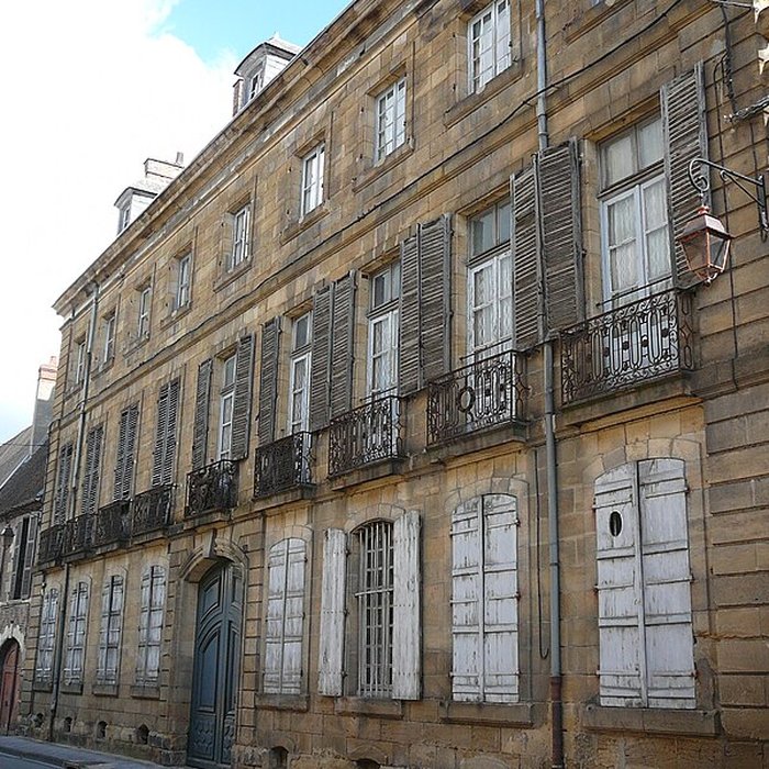 Photo de Hôtel de Rougé à Moulins