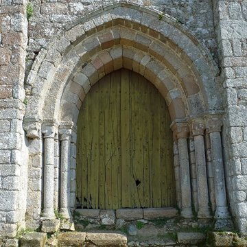 Chapelle Saint-Jean de Montfaucon-Montigné